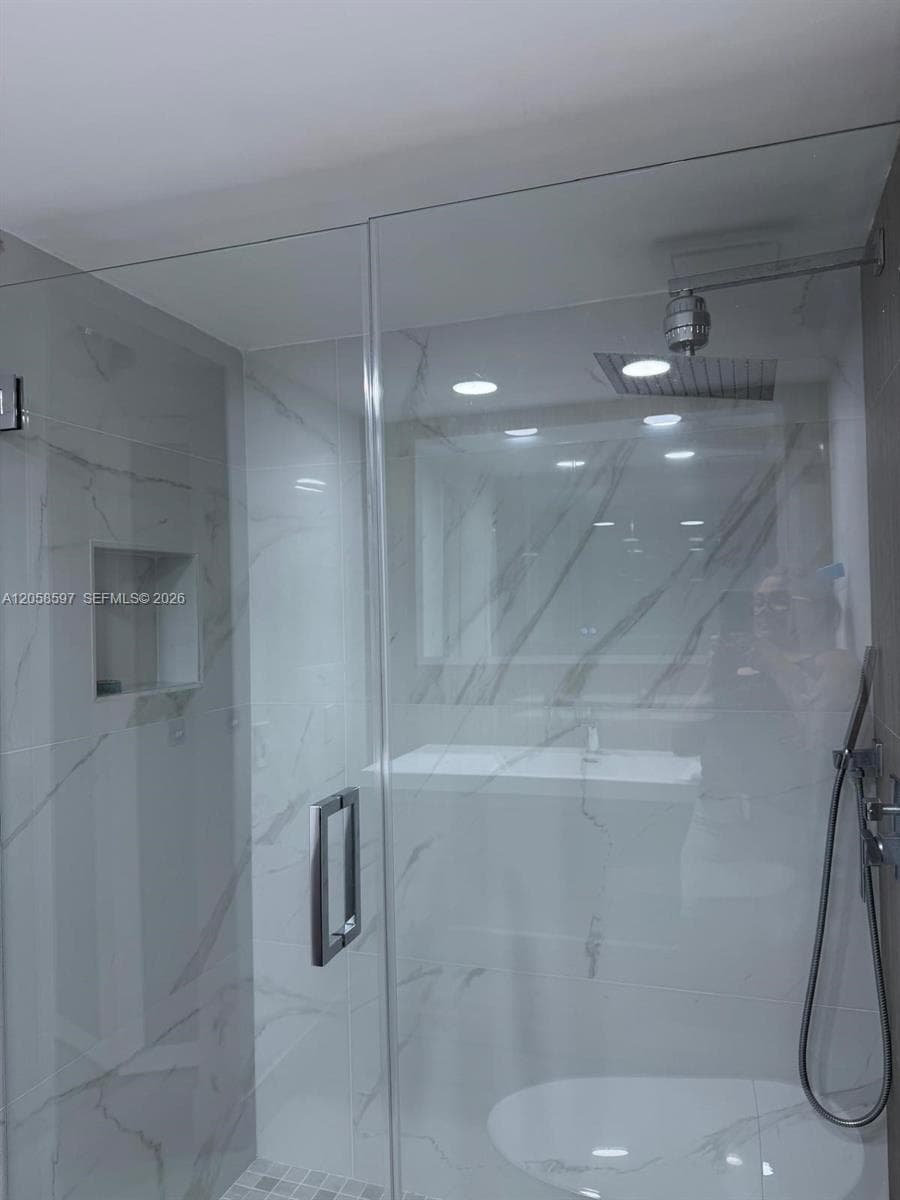 TERRANOVA CONDO · #23-36 in Miami - Photo 8