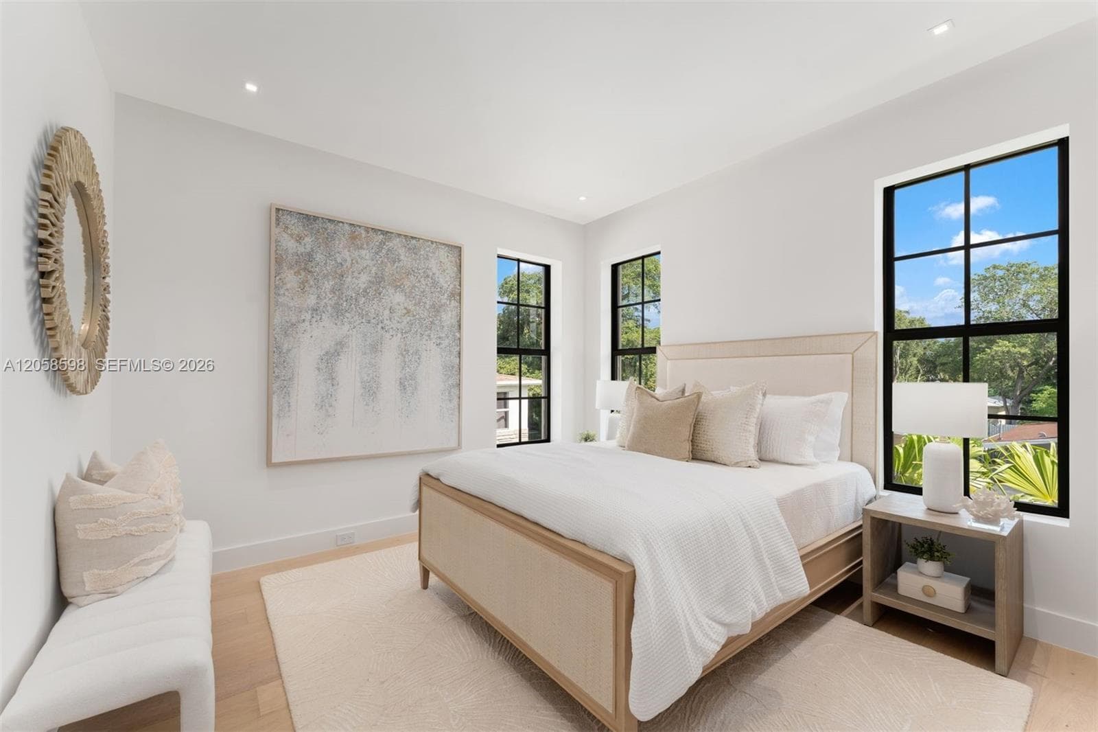 3352 Charles Ave photo 14