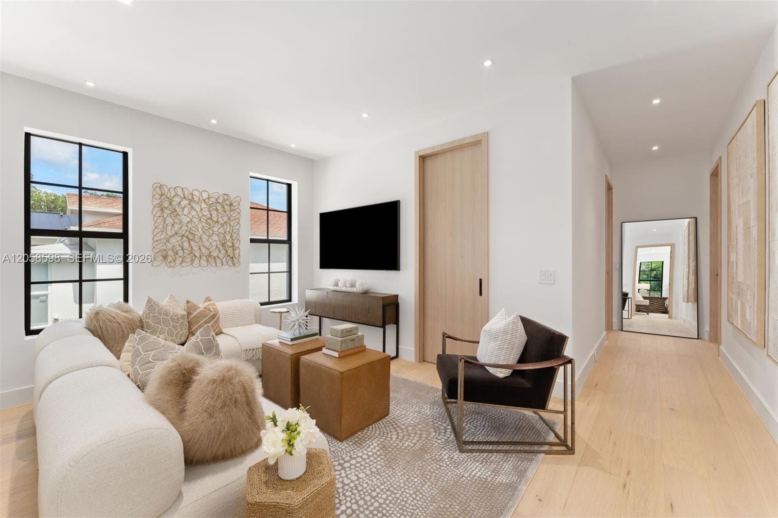3352 Charles Ave photo 15