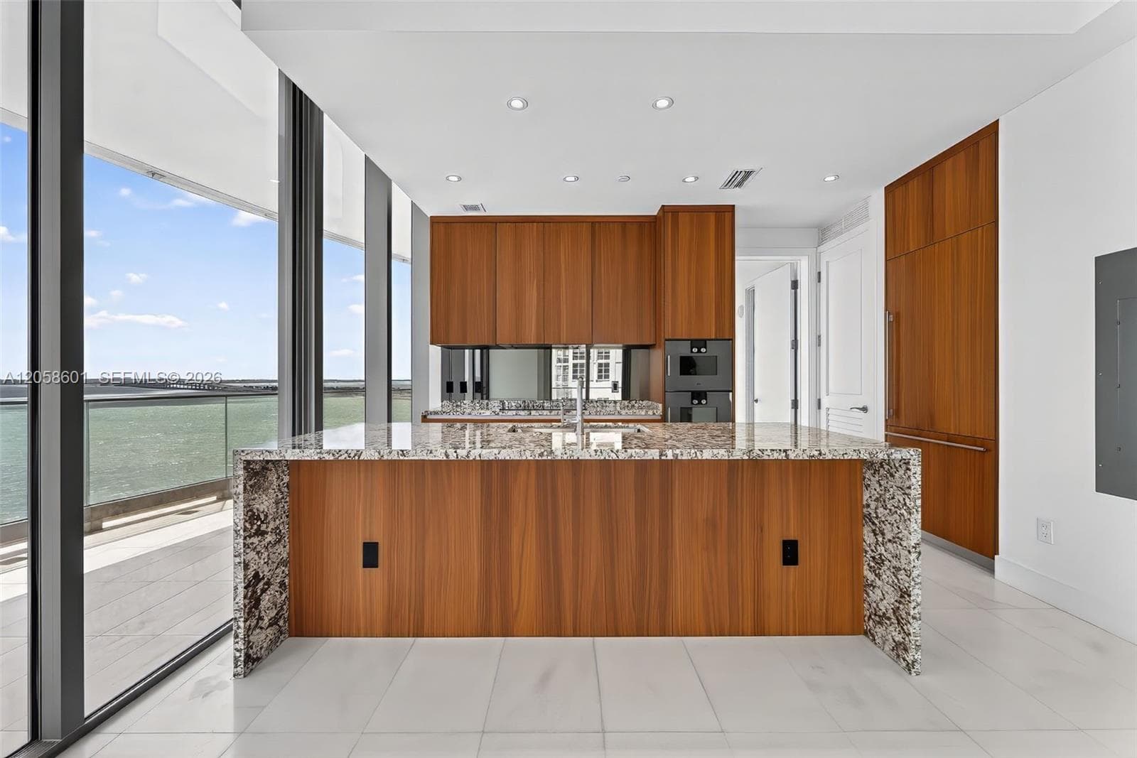 Una Residences · #604 in Miami - Photo 6