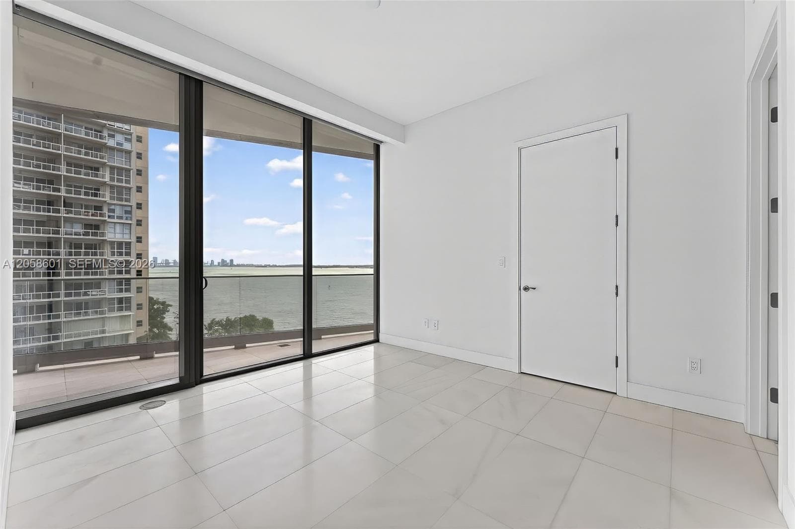 Una Residences · #604 in Miami - Photo 10
