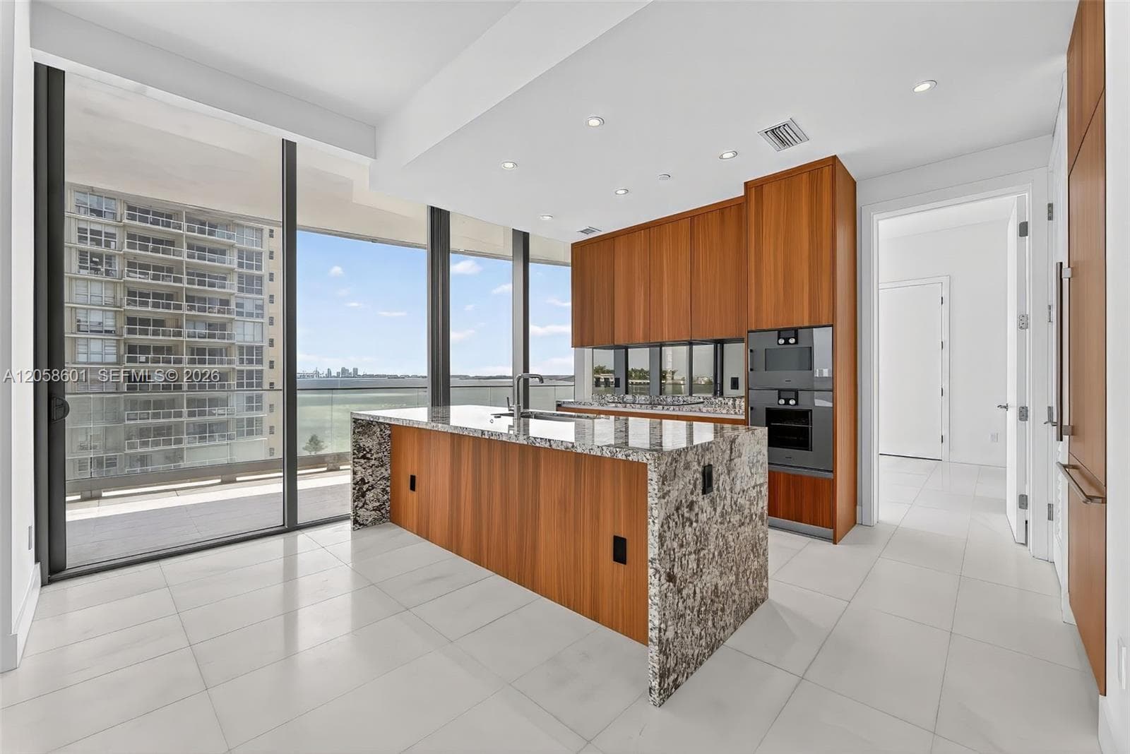 Una Residences · #604 in Miami - Photo 8