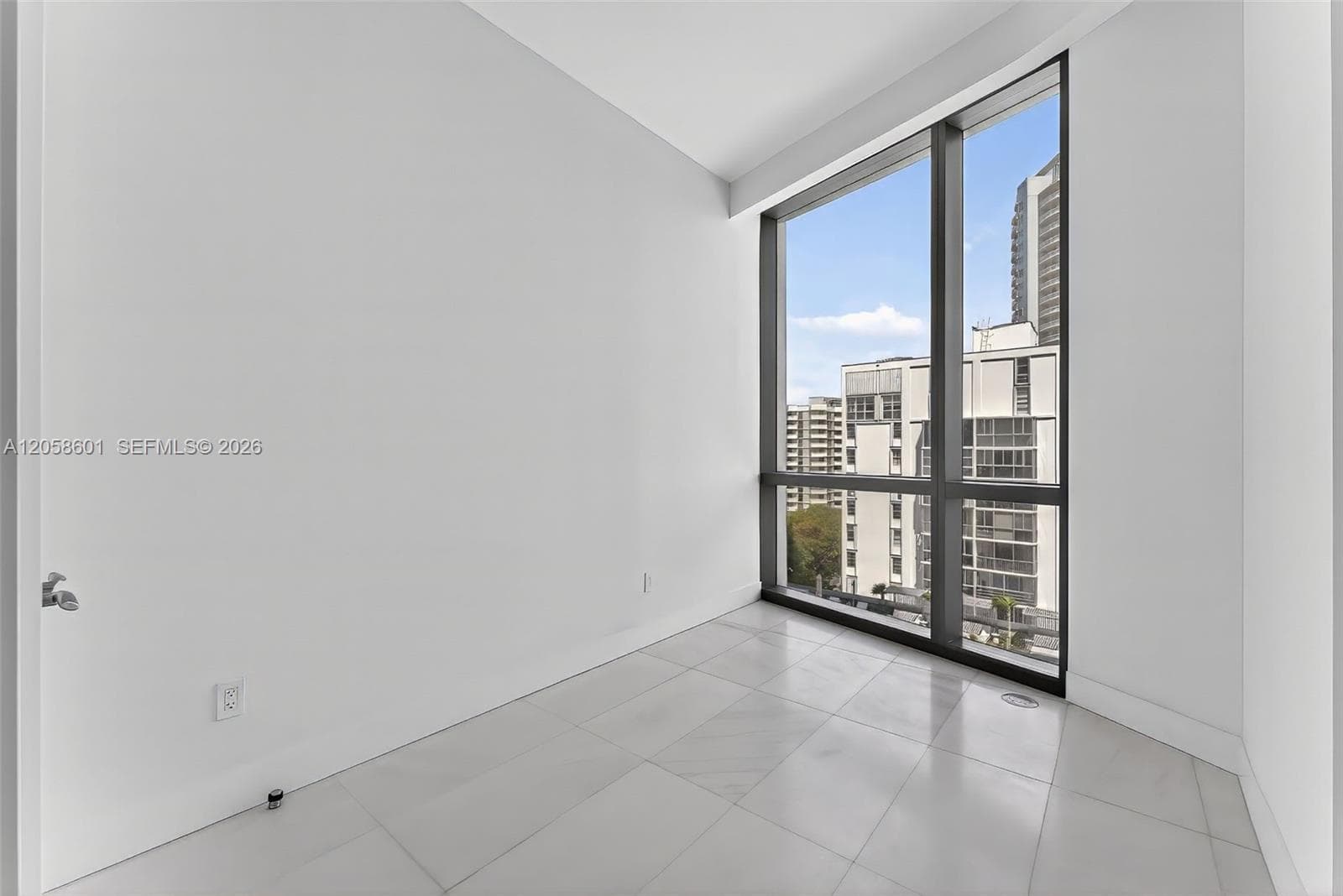 Una Residences · #604 in Miami - Photo 21