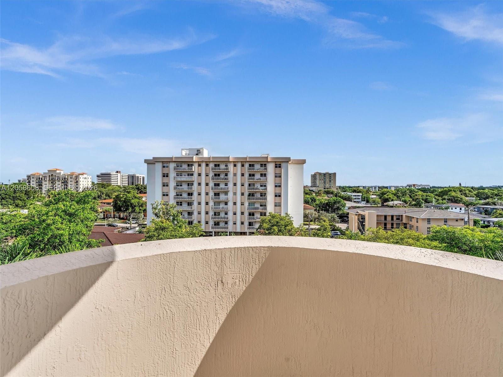 Douglas Grand Condo FOR SALE  50 MENORES AVE APT 518 CORAL GABLES, FL 33134