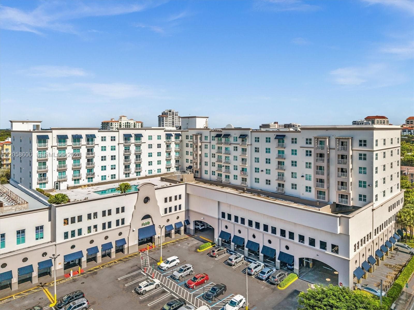 Douglas Grand Condo FOR SALE  50 MENORES AVE APT 518 CORAL GABLES, FL 33134