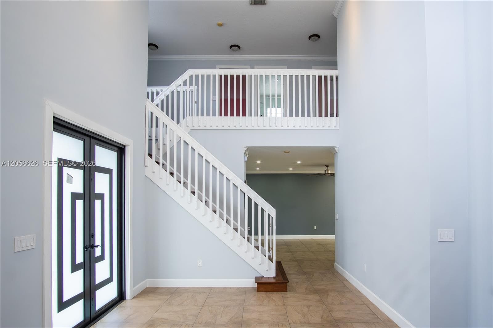 13836 SW 39th Ter photo 3
