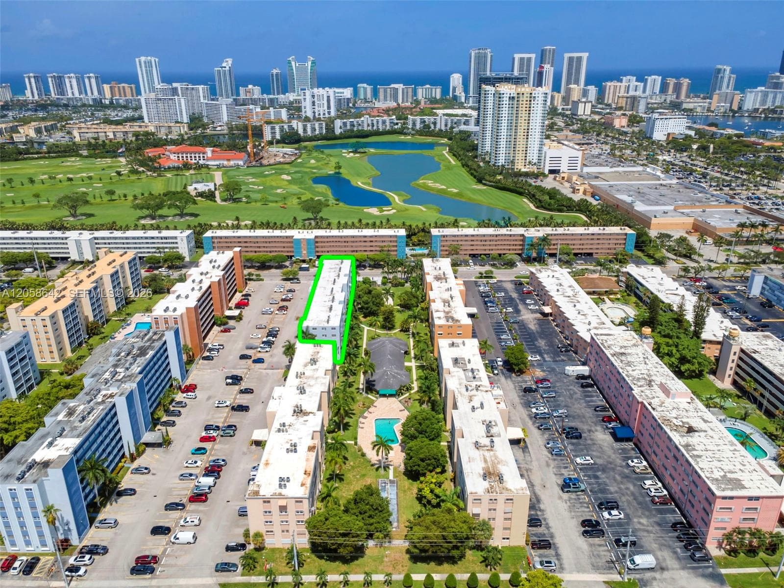 Meadowbrook Towers · #108 in Hallandale Beach - Photo 24