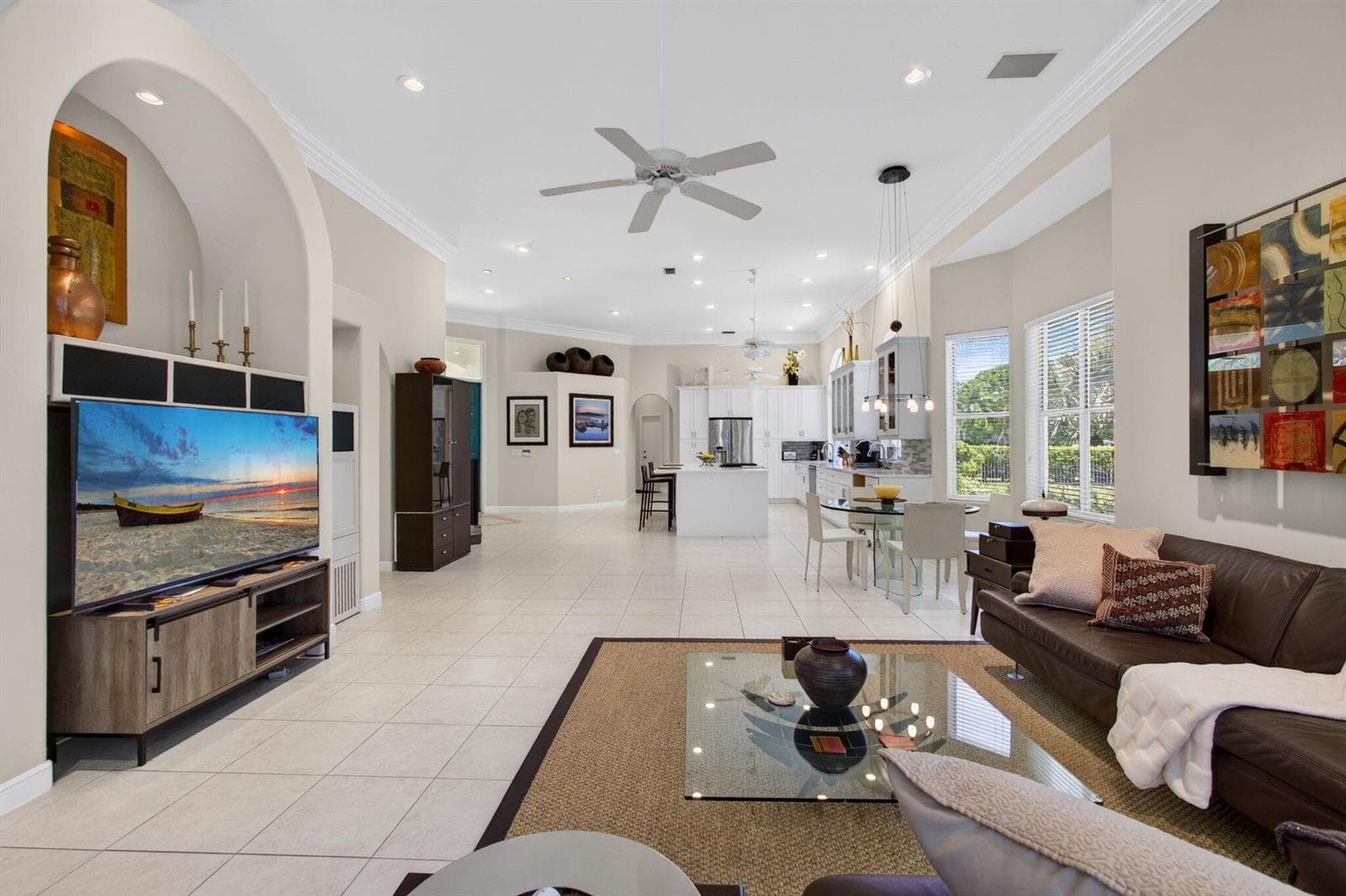 VOLUME CEILINGS