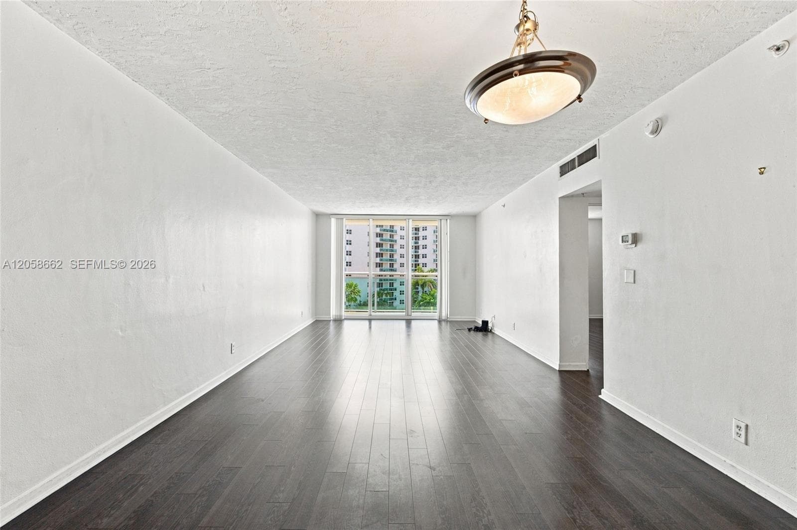 RESIDENCES ON HOLLYWOOD B · #518 in Hollywood - Photo 7