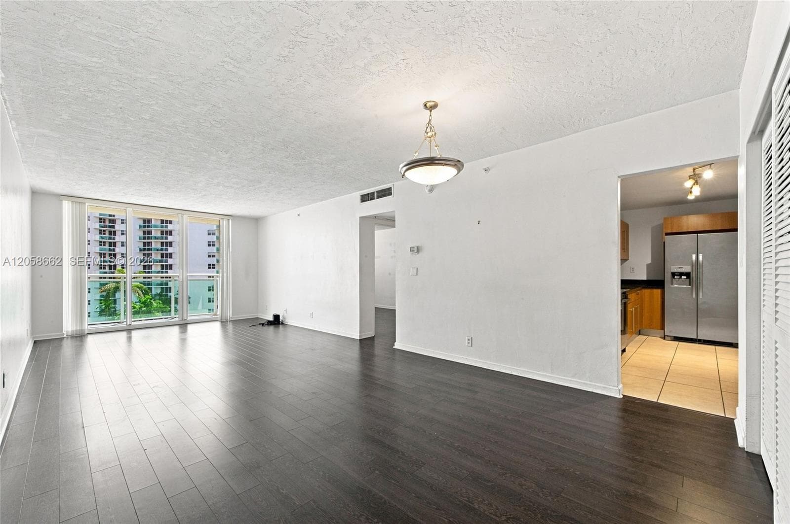 RESIDENCES ON HOLLYWOOD B · #518 in Hollywood - Photo 5