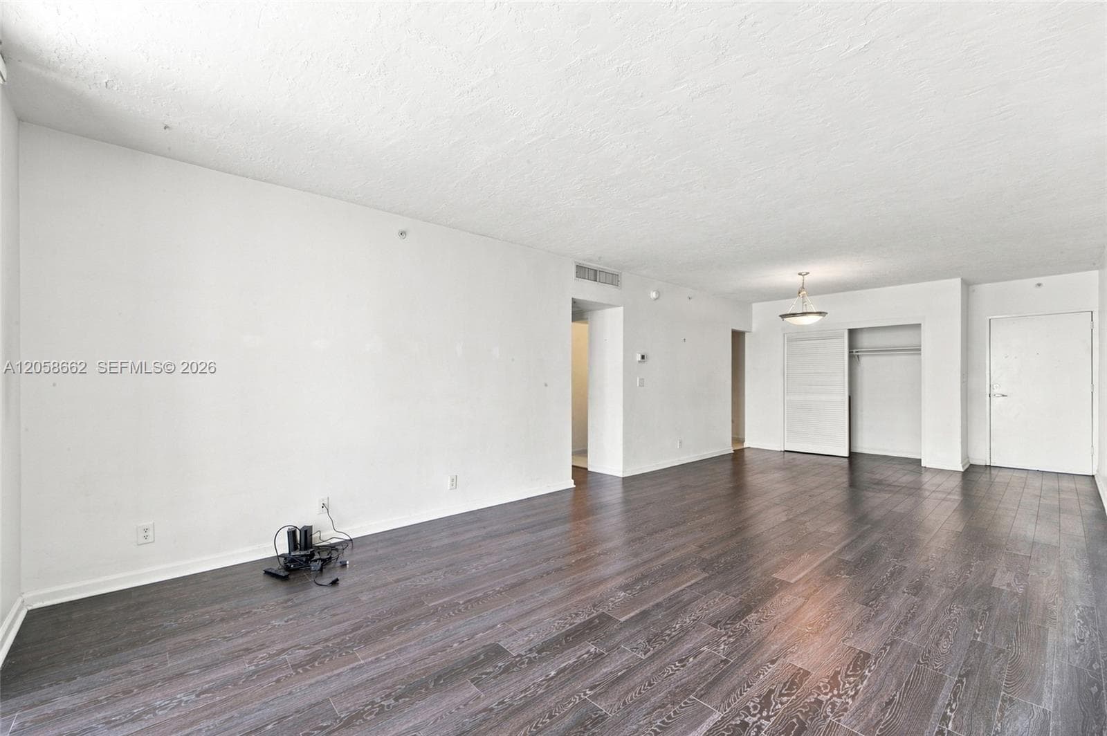 RESIDENCES ON HOLLYWOOD B · #518 in Hollywood - Photo 4