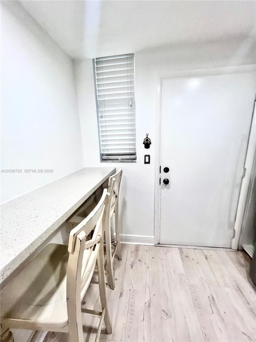 WHITE HOUSE CONDO · #405 in North Miami Beach - Photo 3