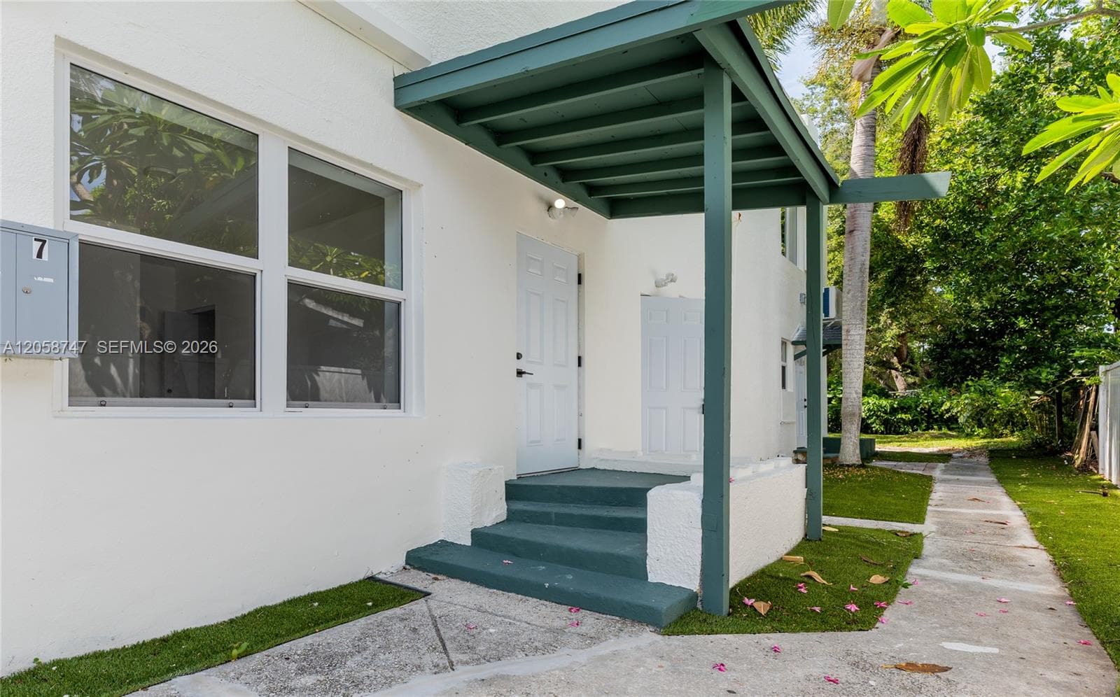 709 Sw 4th Ct · #2 in Fort Lauderdale - Photo 16