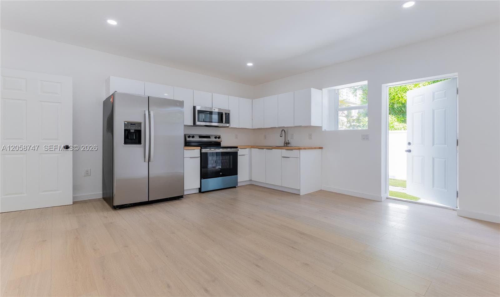 709 Sw 4th Ct · #2 in Fort Lauderdale - Photo 5