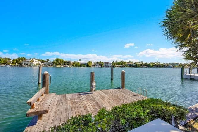 621 N Mashta Drive photo 30