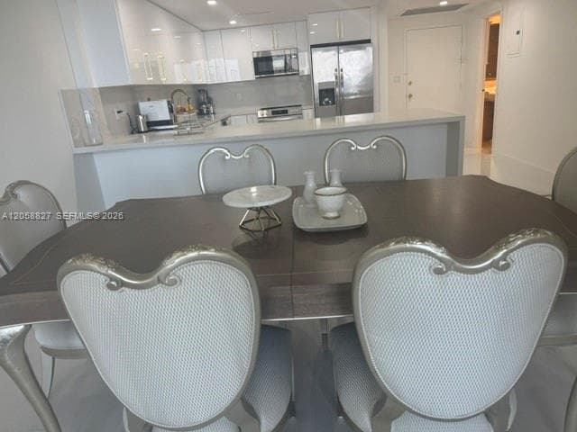 THE CARRIAGE HOUSE CONDO · #230 in Miami Beach - Photo 23
