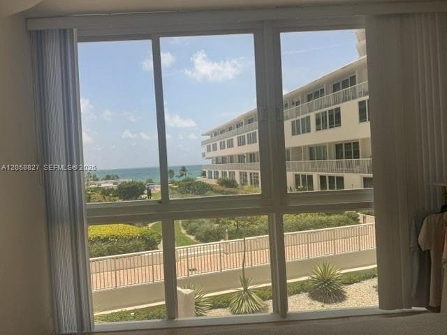 THE CARRIAGE HOUSE CONDO · #230 in Miami Beach - Photo 45