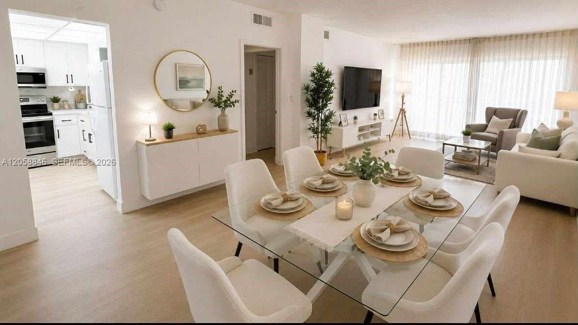 HEMISPHERES CONDO · #MK in Hallandale Beach - Photo 2