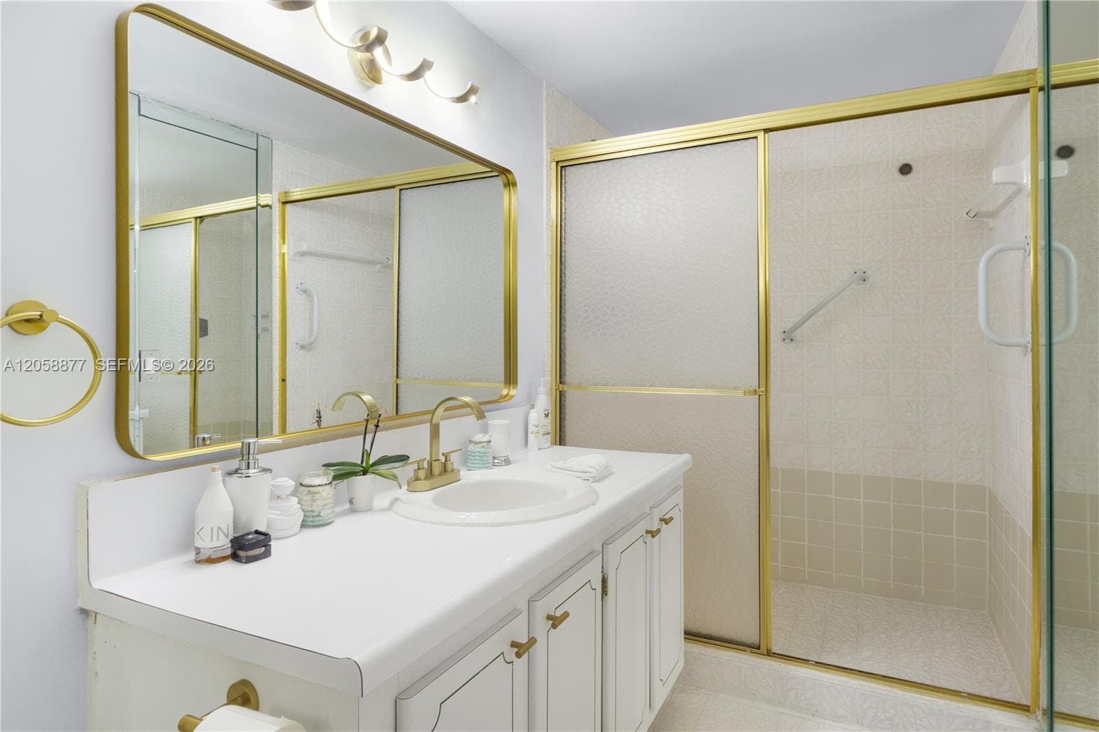 PLAZA TOWER SOUTH · #407 in Hallandale Beach - Photo 17