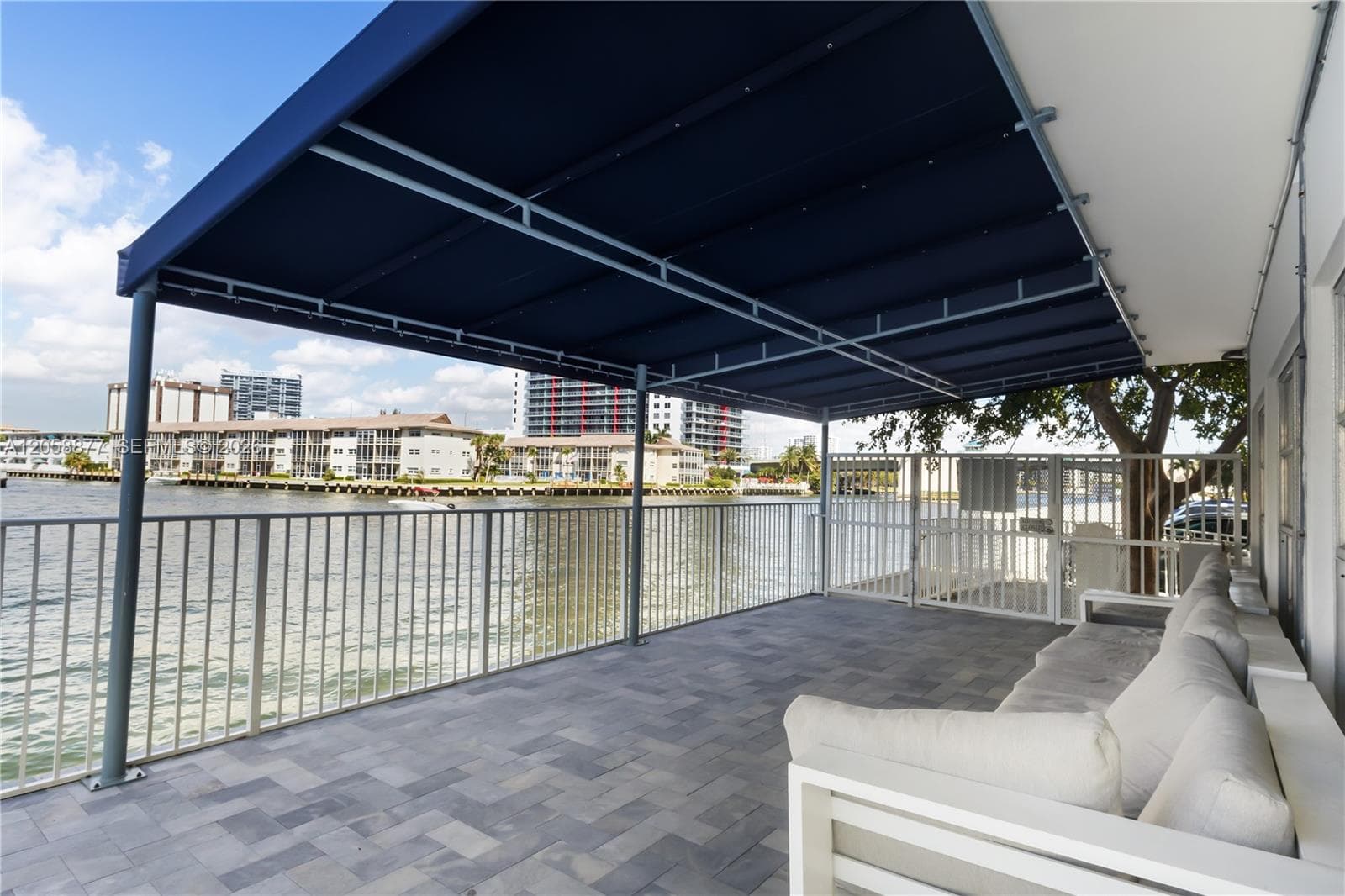PLAZA TOWER SOUTH · #407 in Hallandale Beach - Photo 30