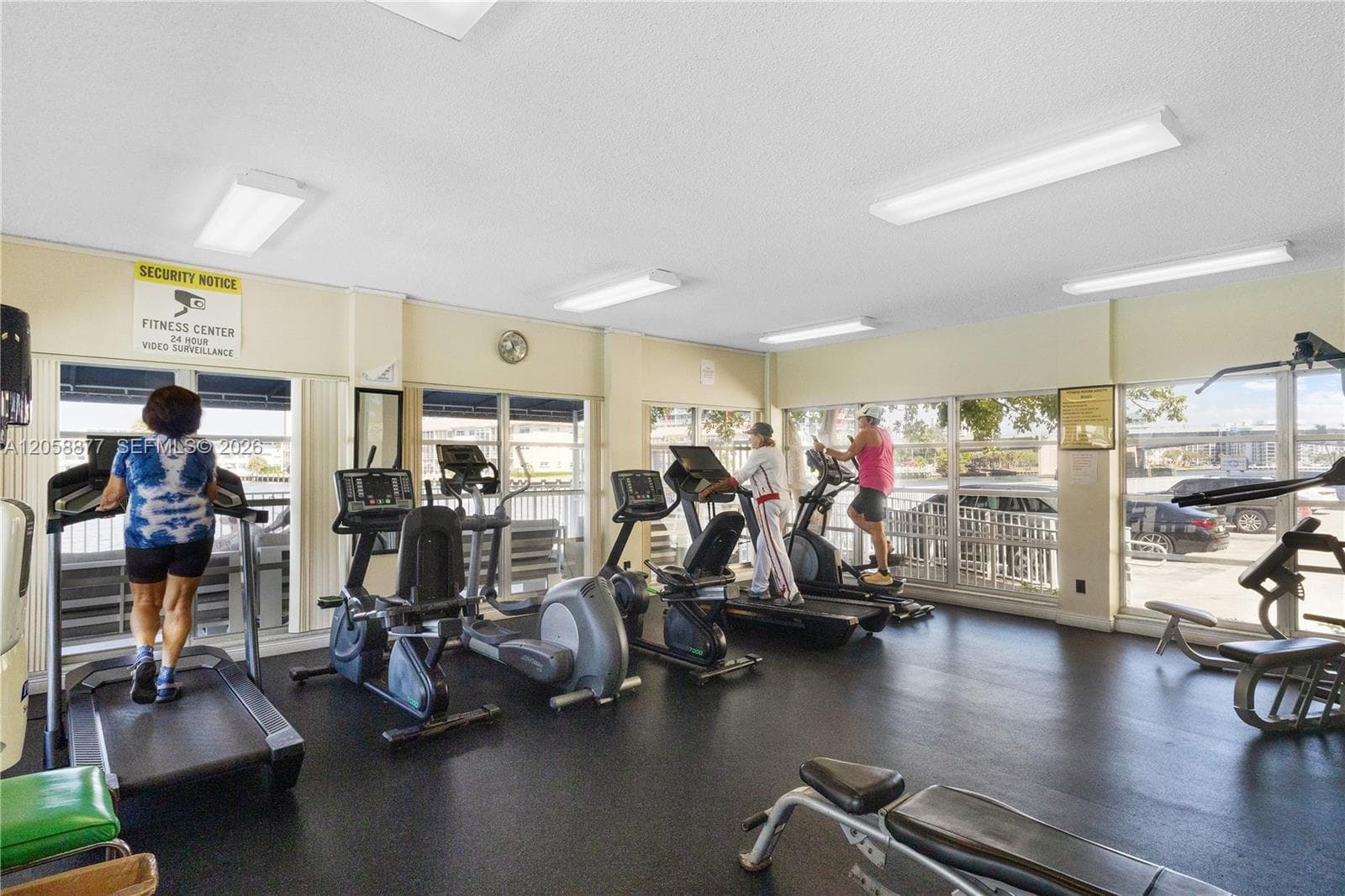 PLAZA TOWER SOUTH · #407 in Hallandale Beach - Photo 41