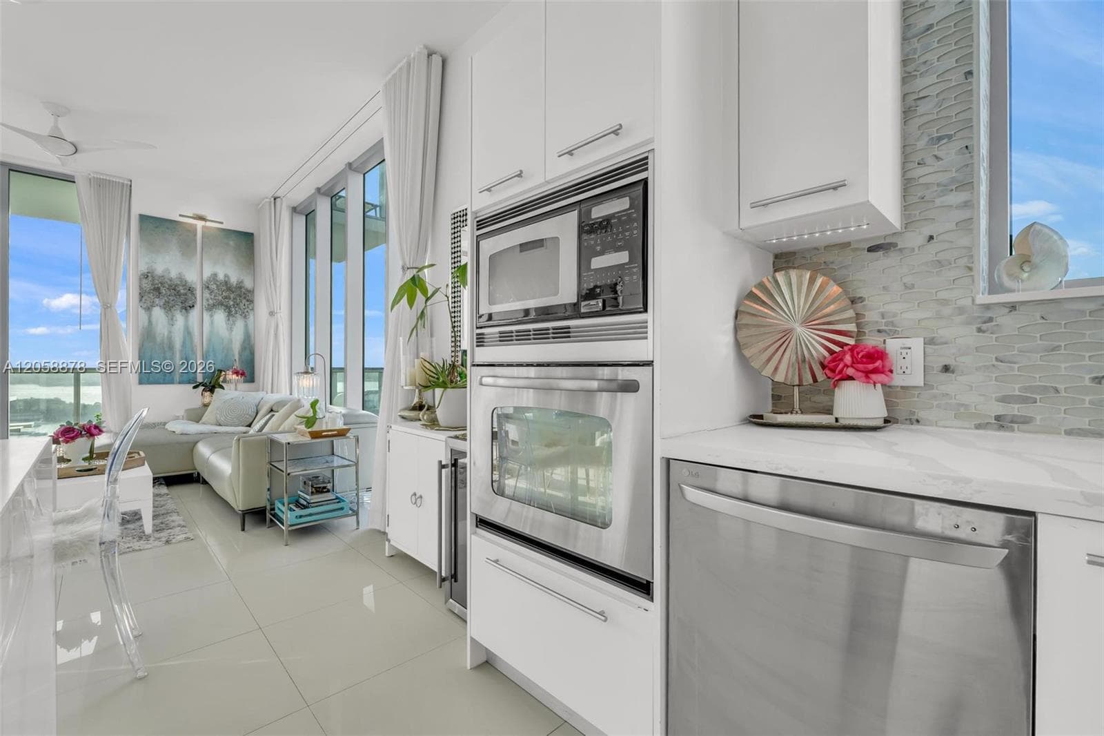 Eloquence on the Bay · #1408 in North Bay Village - Photo 11