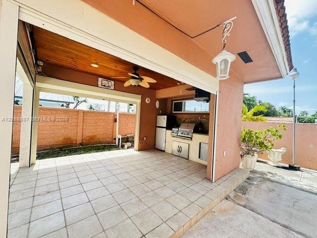 3179 SW 139th Ct photo 5