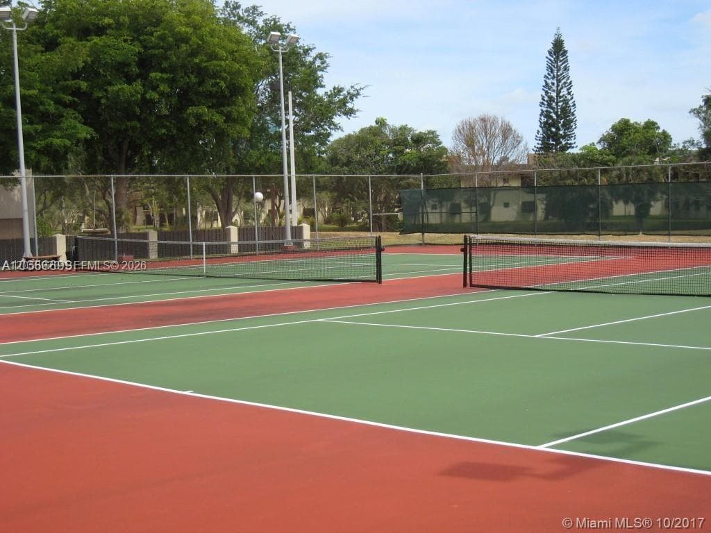 VILLAGE OF KINGS CREEK CO · #107 in Miami - Photo 13