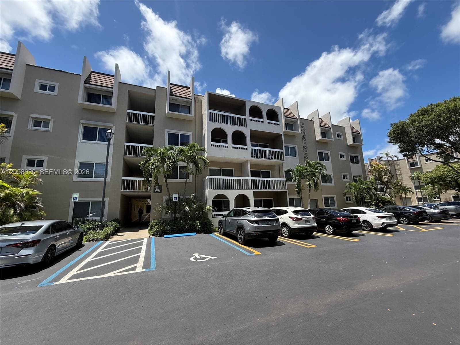 VILLAGE OF KINGS CREEK CO · #107 in Miami - Photo 15