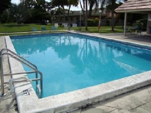 VILLAGE OF KINGS CREEK CO · #107 in Miami - Photo 11