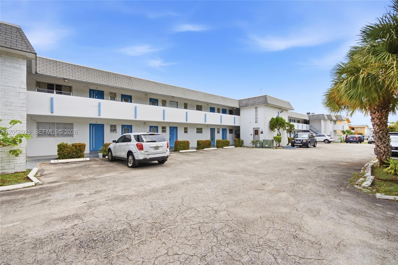 STAR LAKE ESTATES · #1503 in Miami - Photo 1