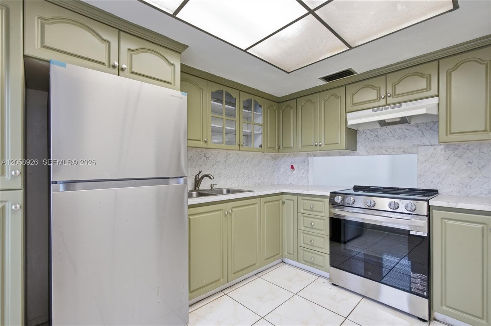 STAR LAKE ESTATES · #1503 in Miami - Photo 14