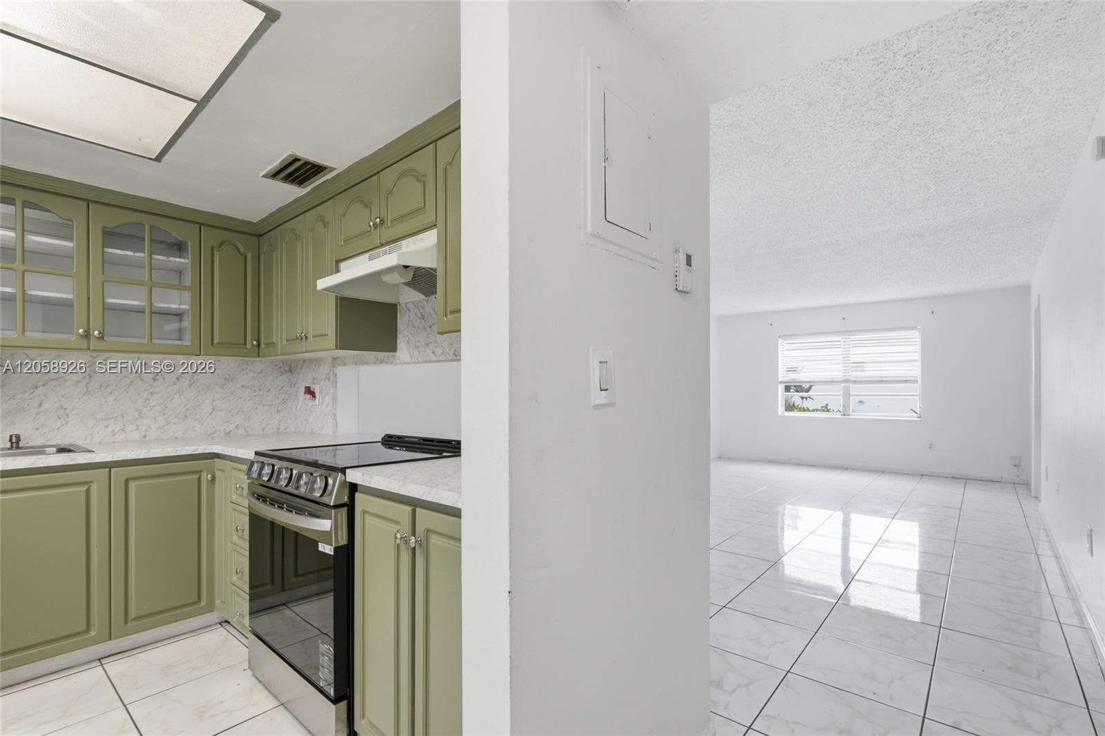 STAR LAKE ESTATES · #1503 in Miami - Photo 4