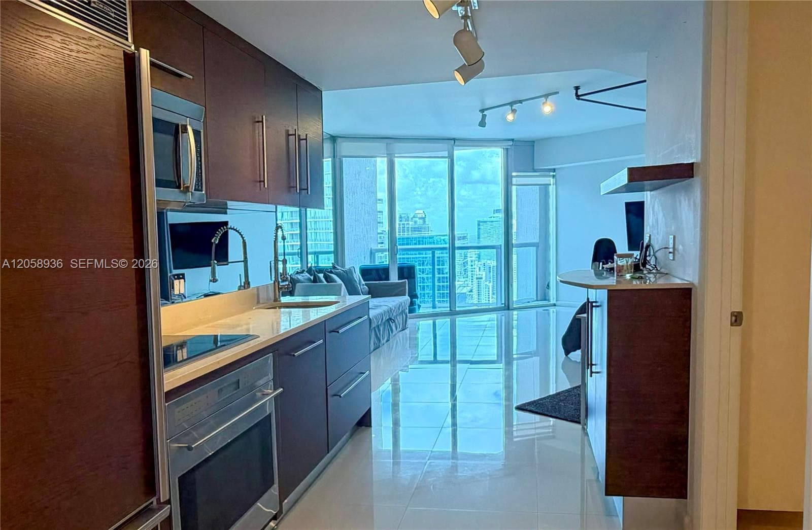 Icon Brickell I · #5008 in Miami - Photo 8