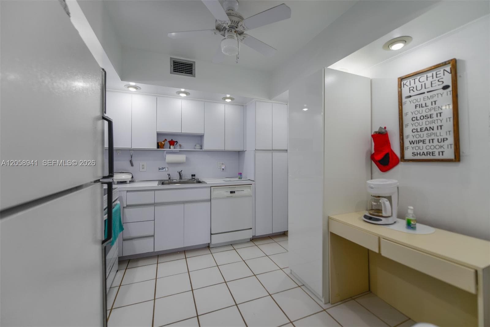 HEMISPHERES CONDO · #5E in Hallandale Beach - Photo 32