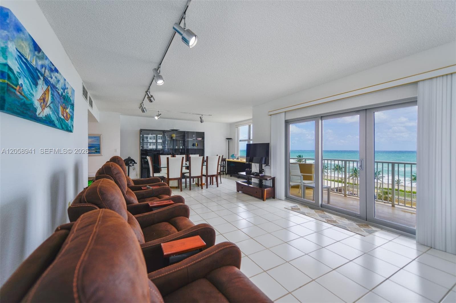 HEMISPHERES CONDO · #5E in Hallandale Beach - Photo 5