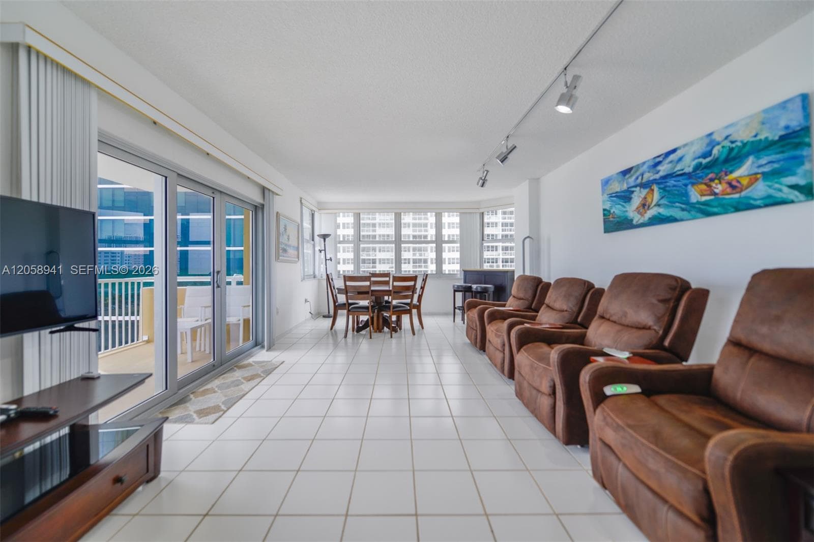 HEMISPHERES CONDO · #5E in Hallandale Beach - Photo 8