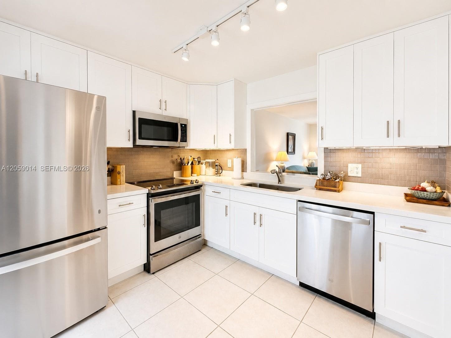 EDEN ISLES · #409 in North Miami Beach - Photo 7