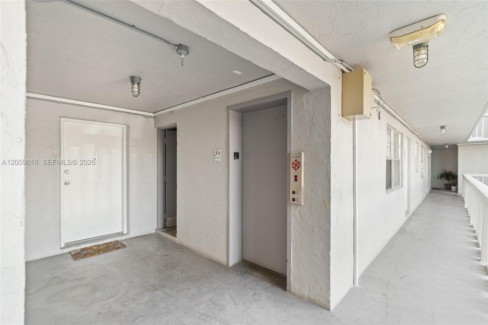 CARLYLE PLAZA · #206 in Miami Beach - Photo 23