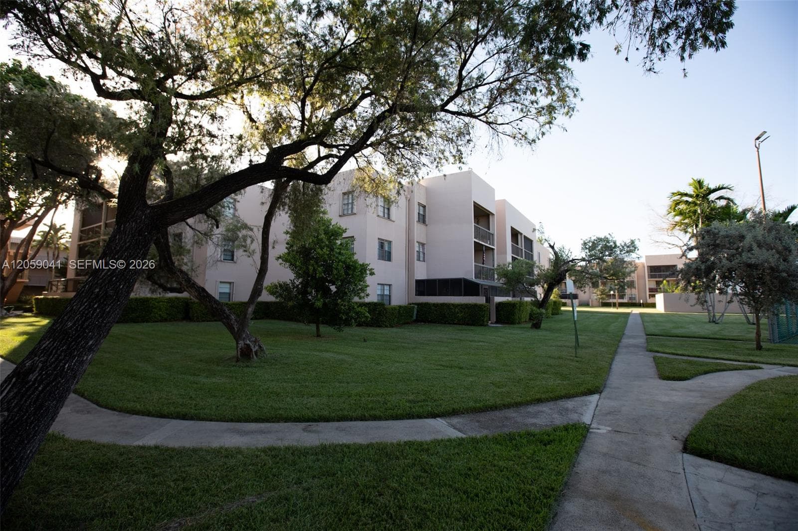 THE GARDENS OF KENDALL · #325 in Miami - Photo 12