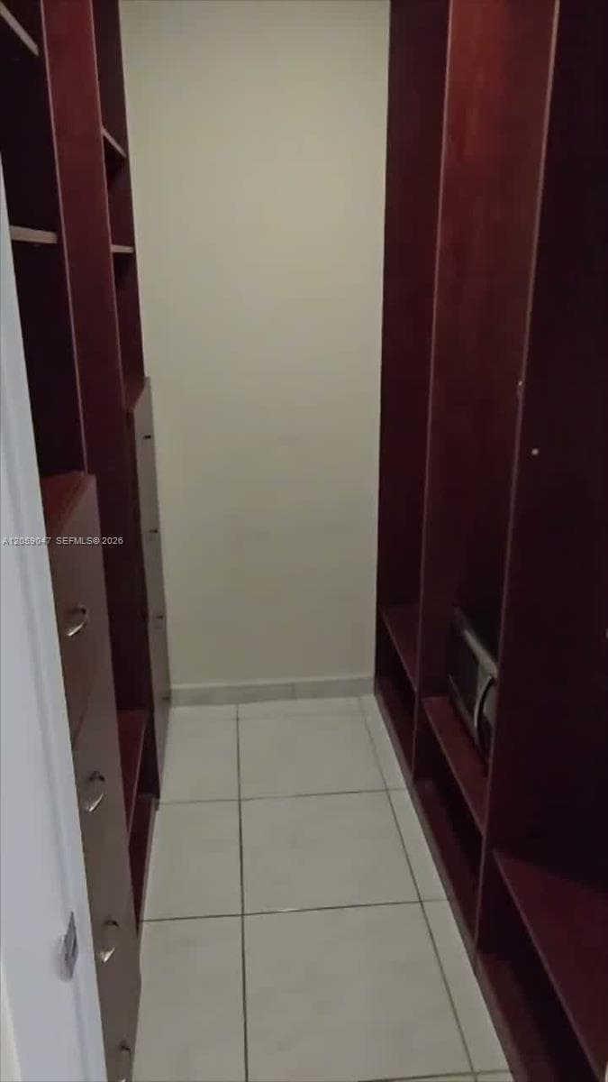 PLAZA TOWERS SOUTH CONDO · #501 in Hallandale Beach - Photo 10