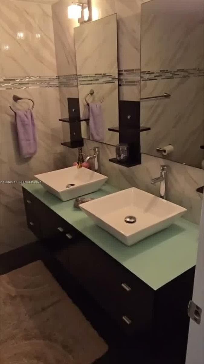 PLAZA TOWERS SOUTH CONDO · #501 in Hallandale Beach - Photo 11