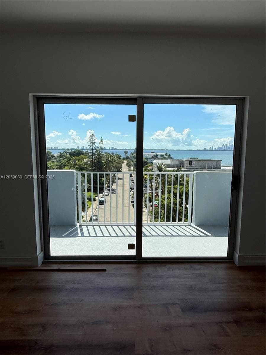 ISLAND PLACE AT NORTH BAY · #6L in North Bay Village - Photo 3