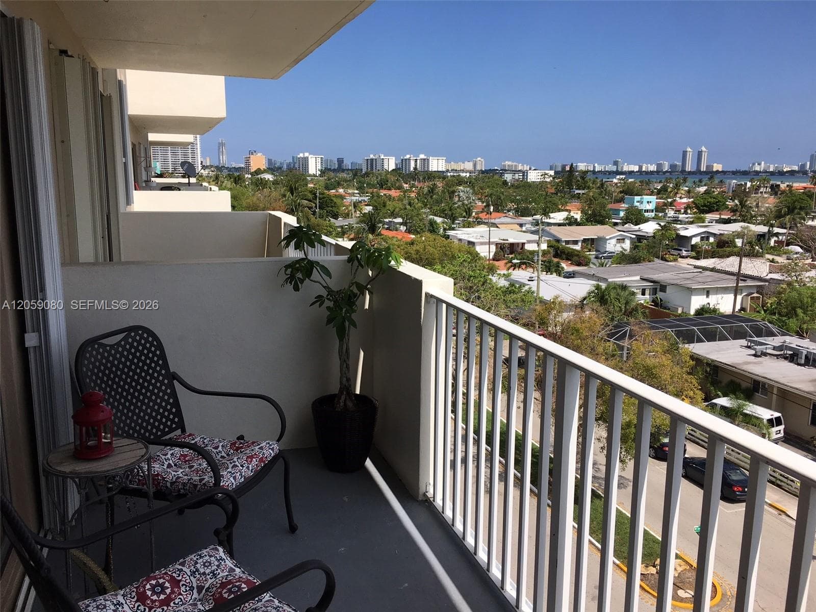 ISLAND PLACE AT NORTH BAY · #6L in North Bay Village - Photo 9