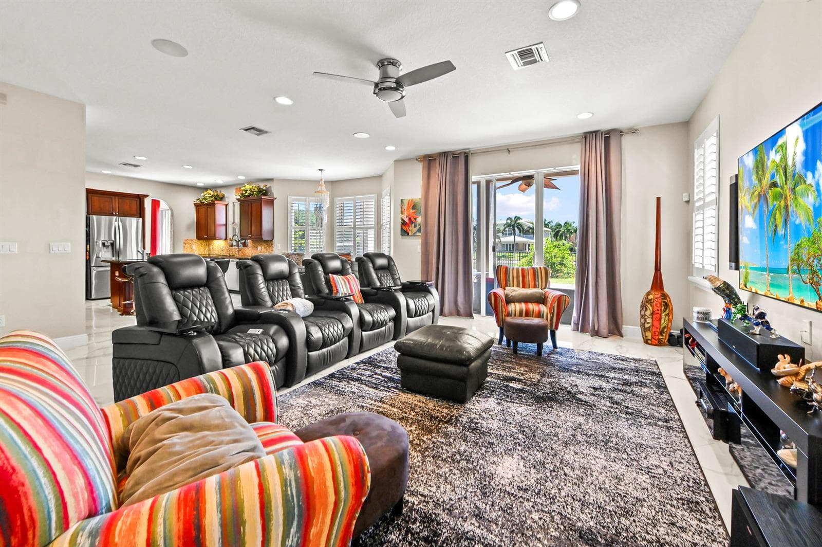 18 Living room 02