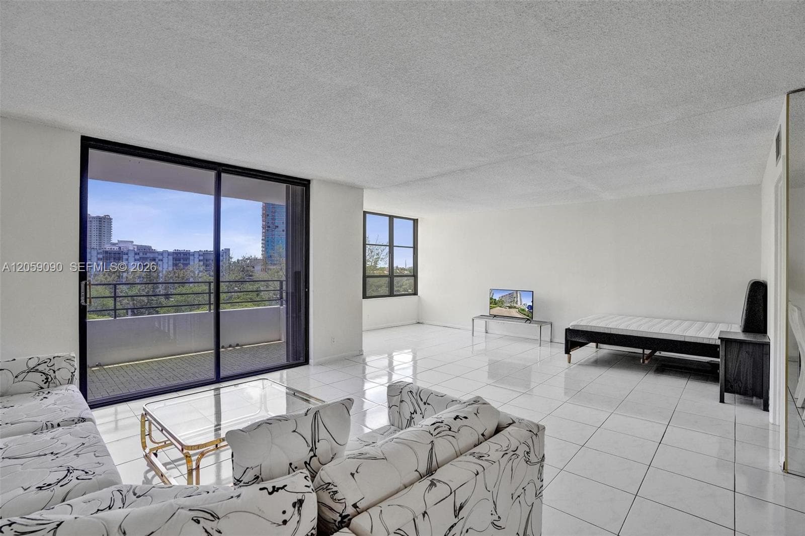OLYMPUS CONDO PHASE · #213 in Hallandale Beach - Photo 10