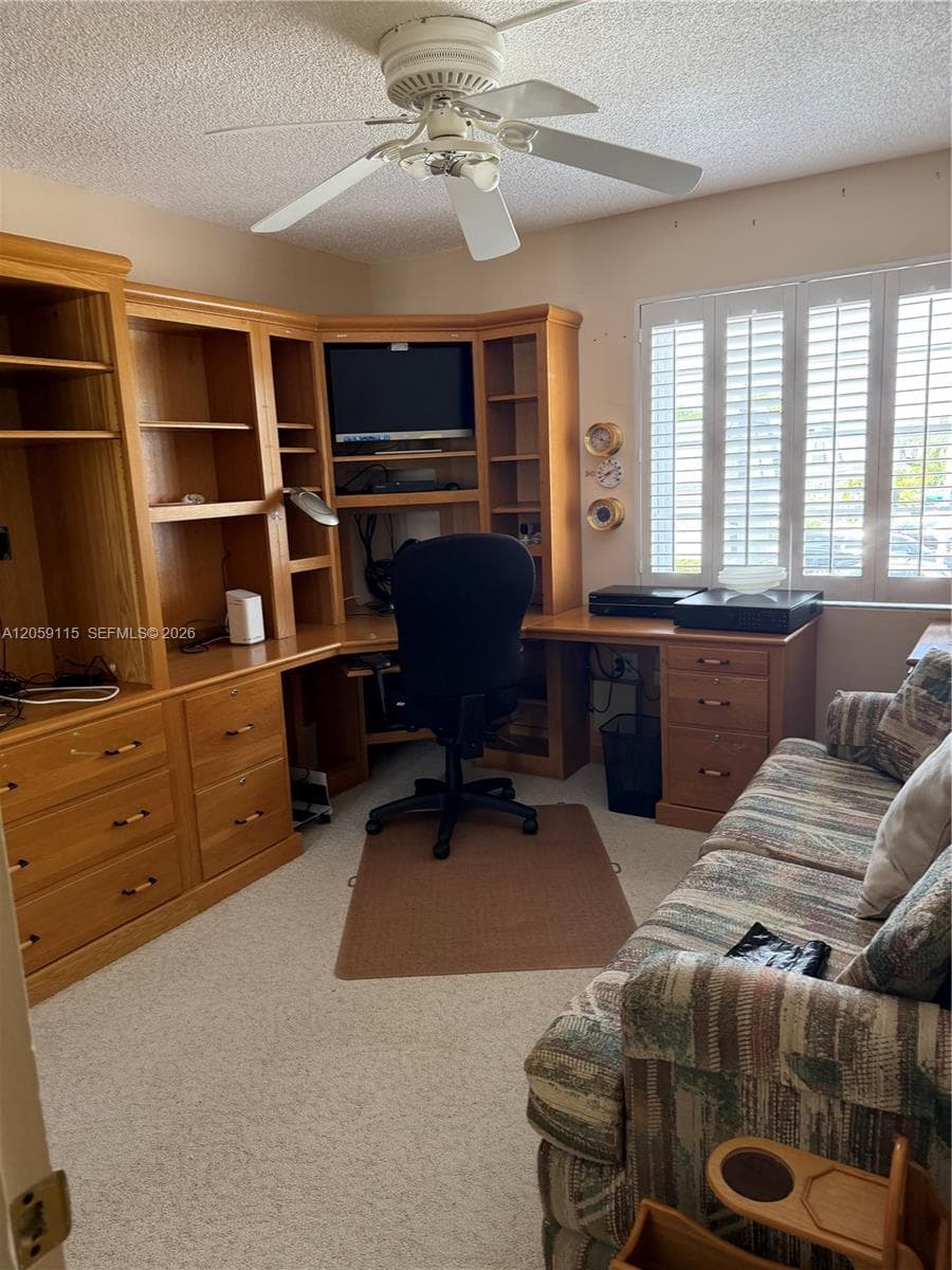 VENETIAN PARK I CONDO · #51 in Hallandale Beach - Photo 22