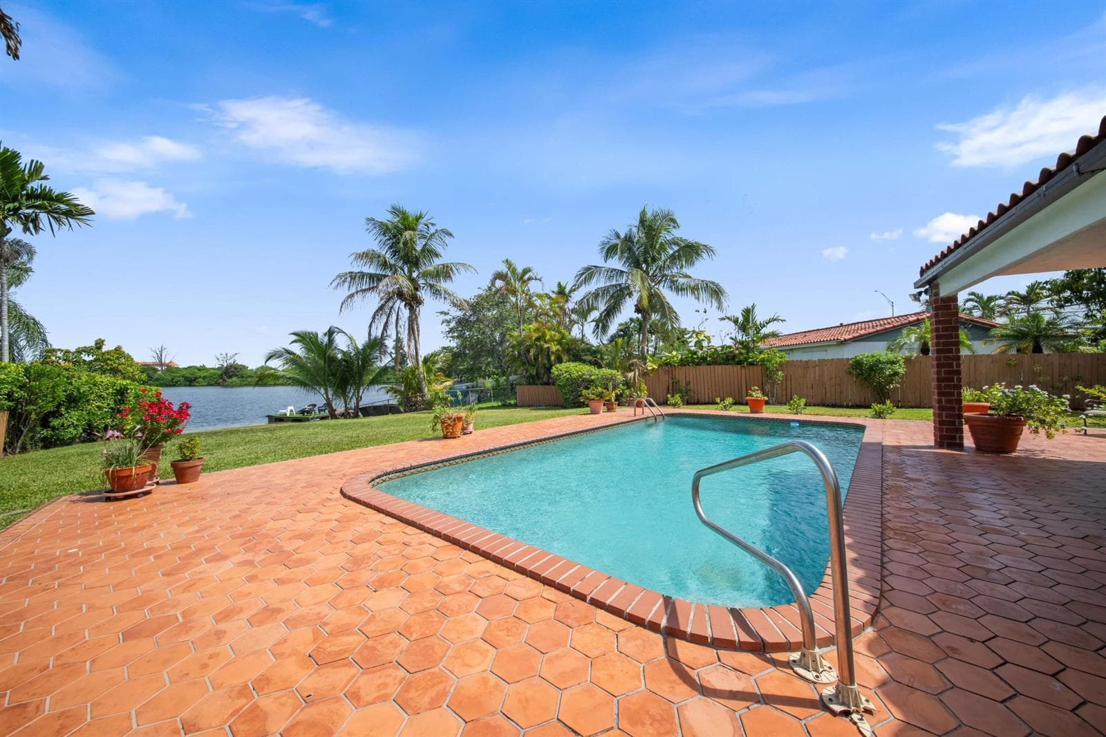 Pool & Patio