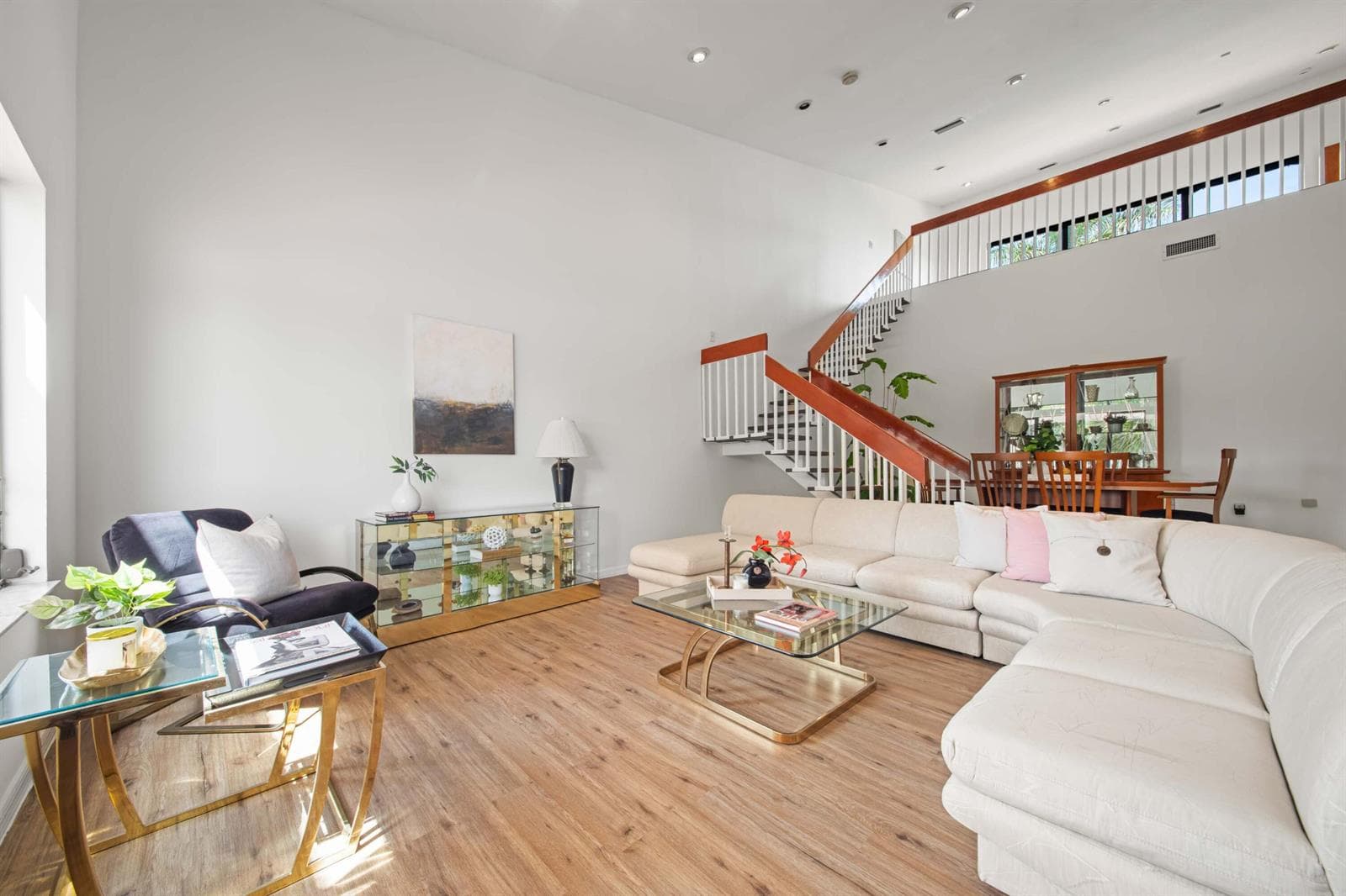 Lliving Room