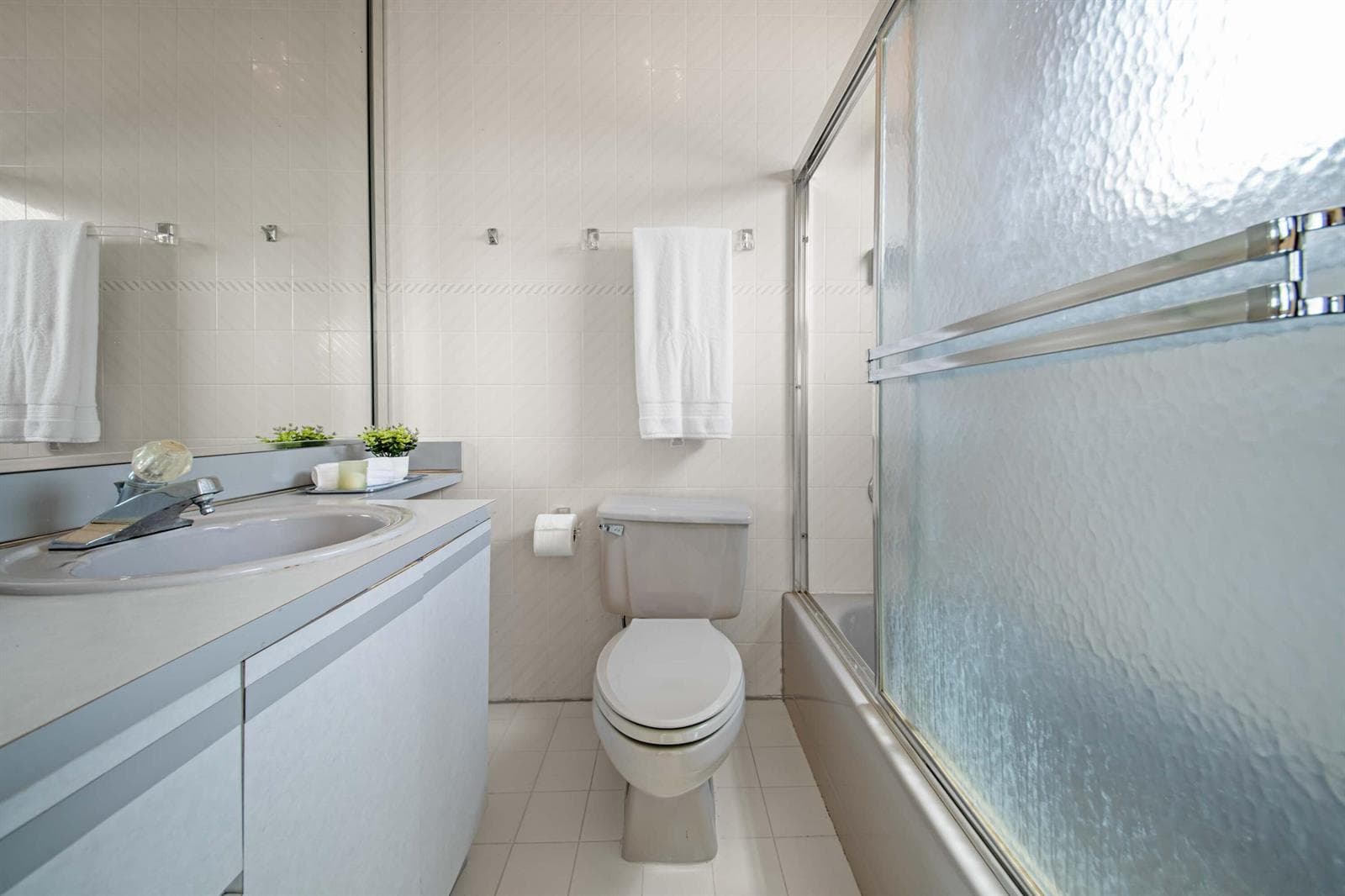 Upstairs Bathroom